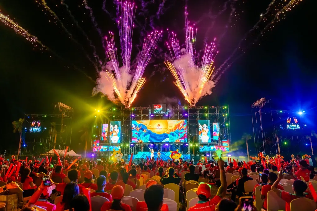 Gần 1.000 chuyên viên kinh doanh tham gia sự kiện ra mắt dự án Solaria Rise